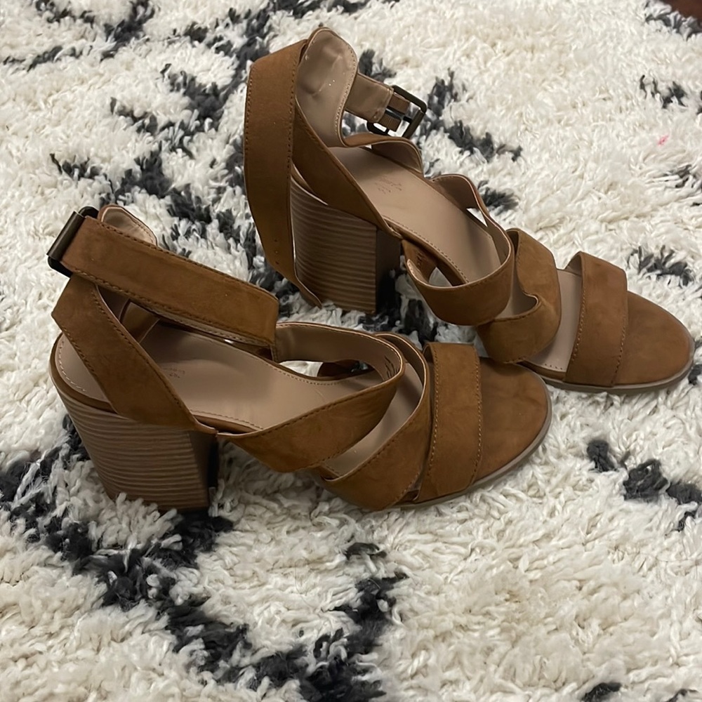 Brown wedges